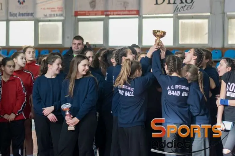 kiklopaki 2017 teleti lixis 36